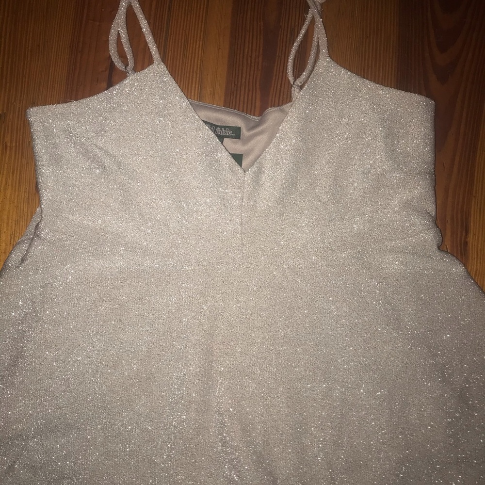 Péplum Silver Tank
